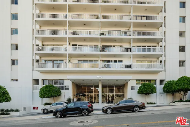$649,000 | 999 North Doheny Drive, Unit 104, West Hollywood, CA 90069