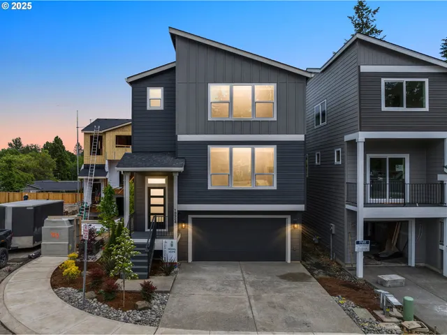 $669,950 | 19024 Southwest Northridge Court, Unit L14, Beaverton, OR 97007