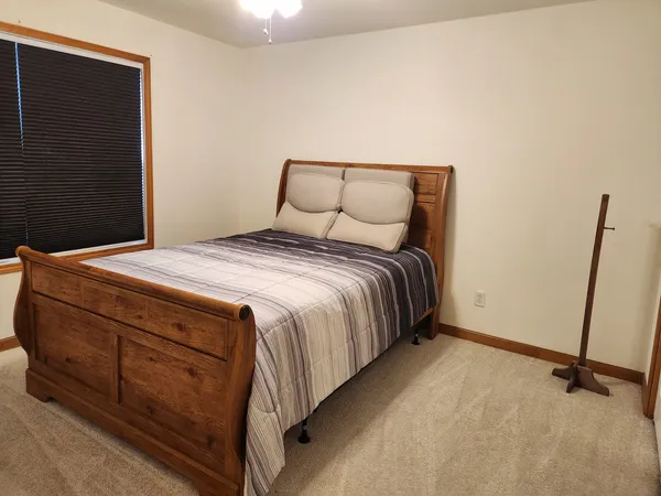 $275,000 | 1508 Hawkeye Court, Carterville, IL 62918