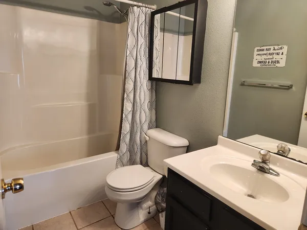 $275,000 | 1508 Hawkeye Court, Carterville, IL 62918