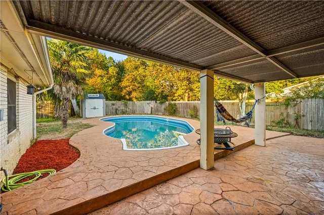 $229,900 | 1016 Meadowbrook Street, Deridder, LA 70634