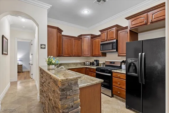 $3,100,000 | 9125 Hickam Avenue, Las Vegas, NV 89129