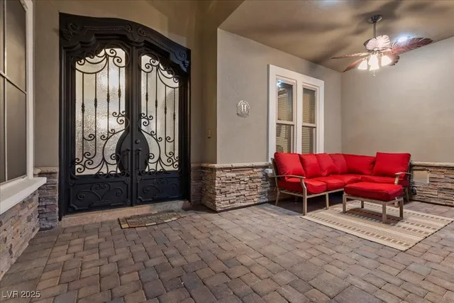 $3,100,000 | 9125 Hickam Avenue, Las Vegas, NV 89129