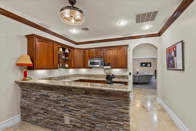 $3,100,000 | 9125 Hickam Avenue, Las Vegas, NV 89129