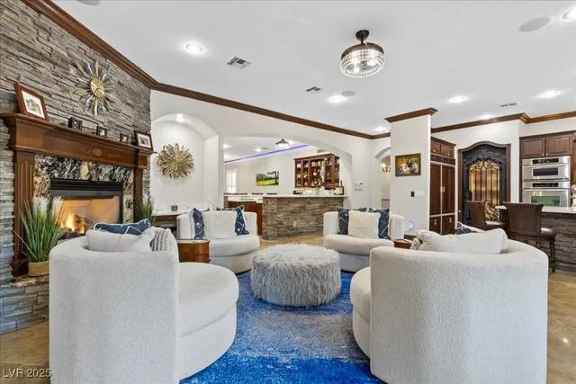 $3,100,000 | 9125 Hickam Avenue, Las Vegas, NV 89129