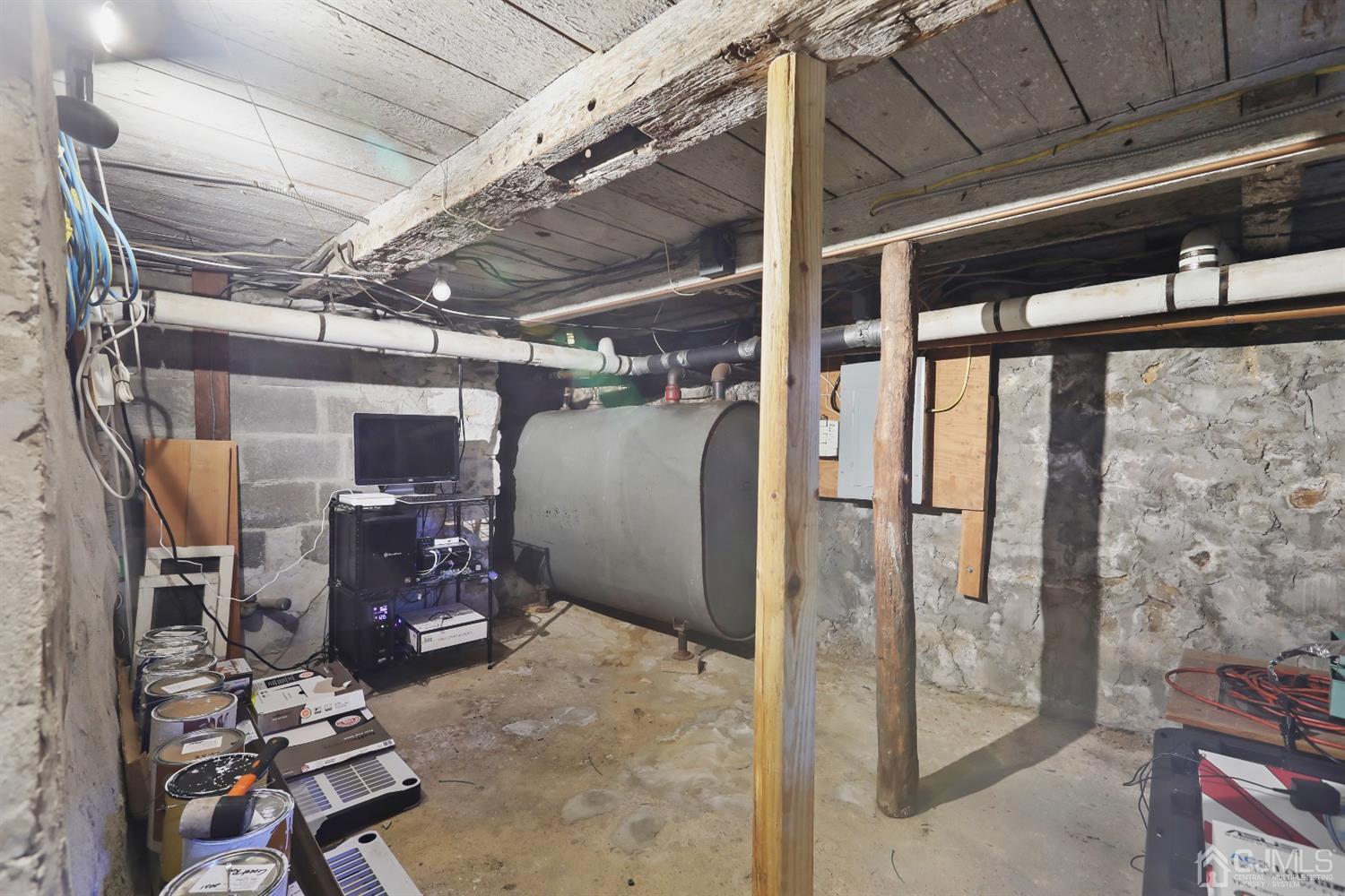 385 Ridge Road Dayton, NJ 08810 - Photo 23 of 29 a view of gym