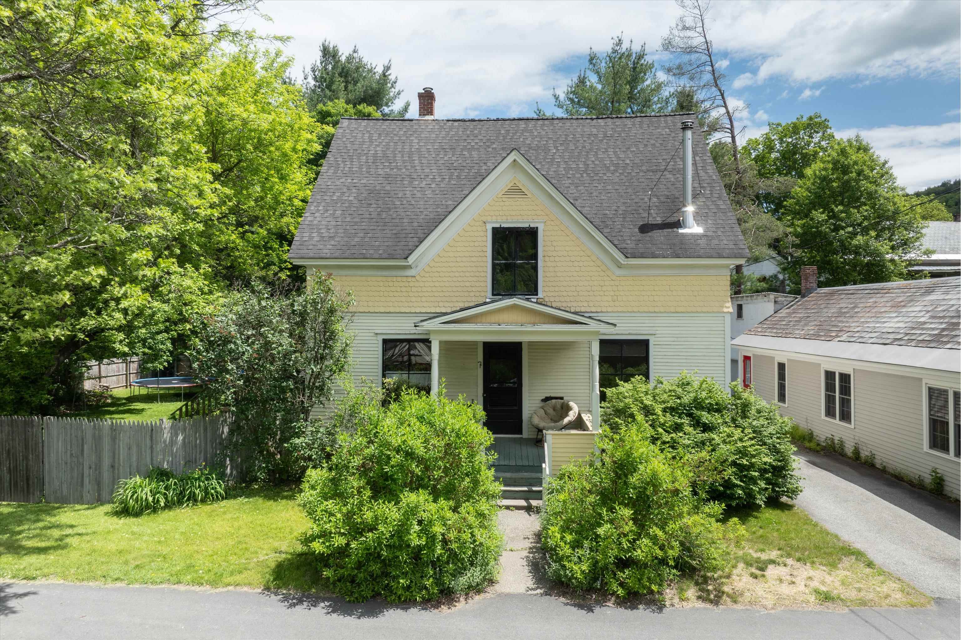 7 Academy Avenue Rockingham, VT 05101 - Photo 32 of 42