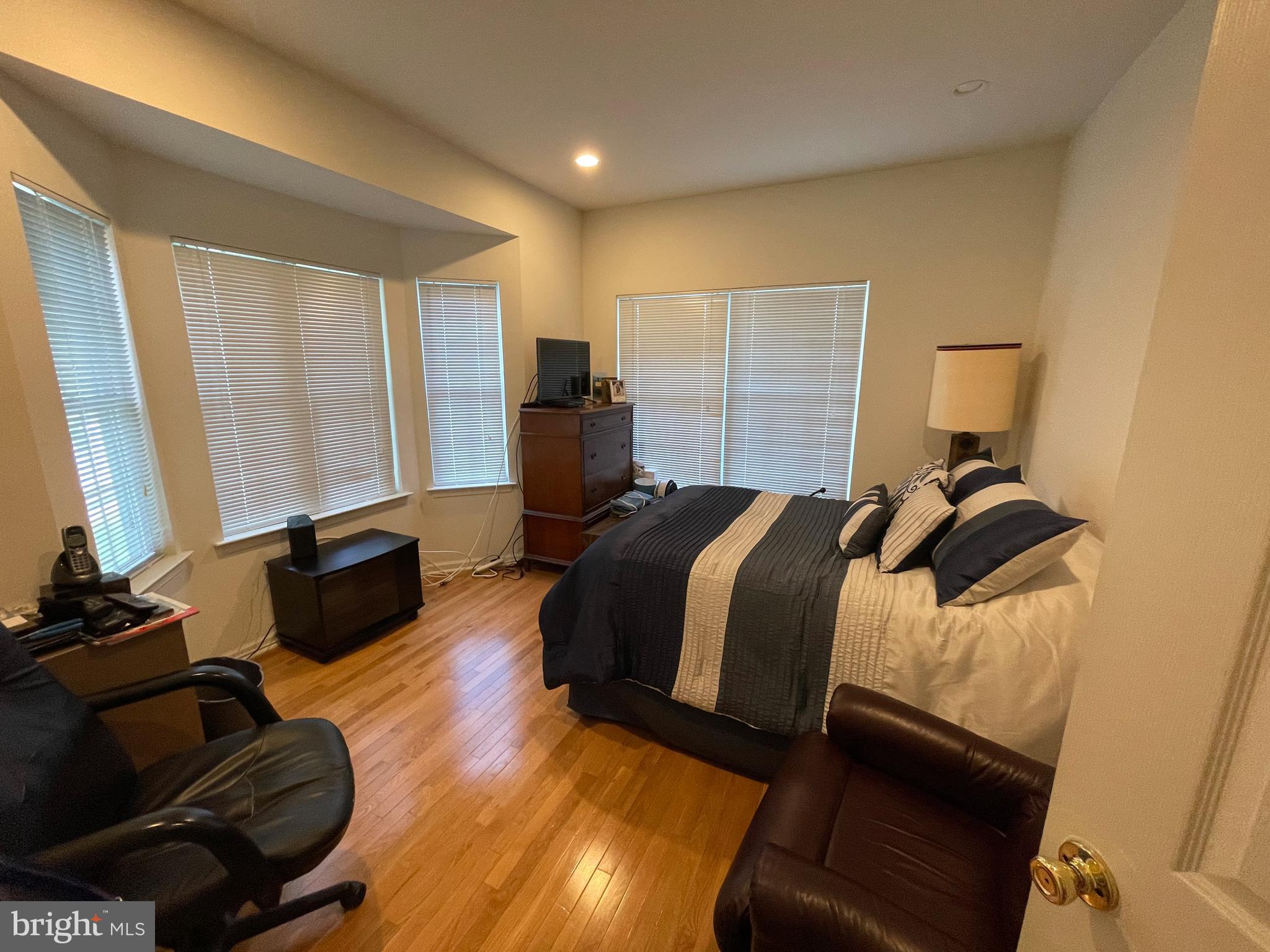 8 Wilson Way Riverside, NJ 08075 - Photo 20 of 36