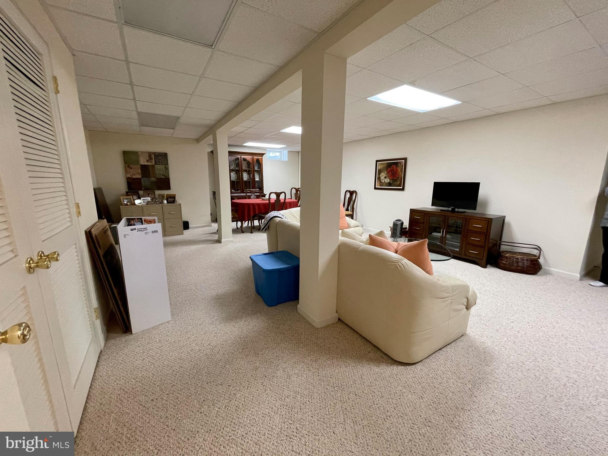 8 Wilson Way Riverside, NJ 08075 - Photo 31 of 36