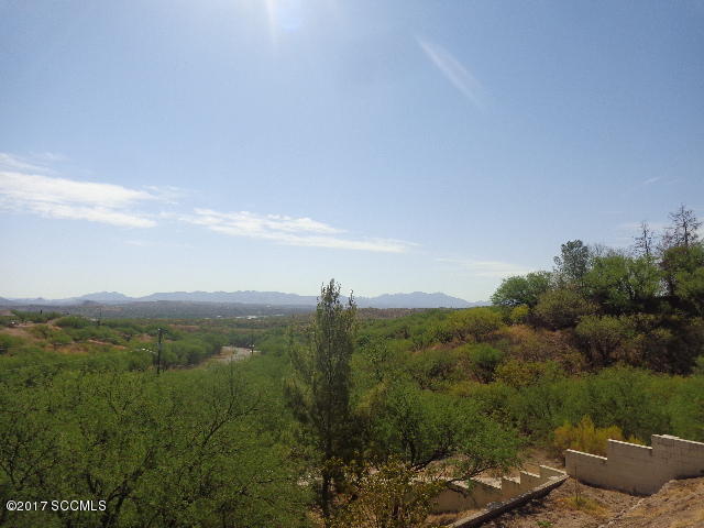379 Paseo Enebro Rio Rico, AZ 85648 - Photo 4 of 29