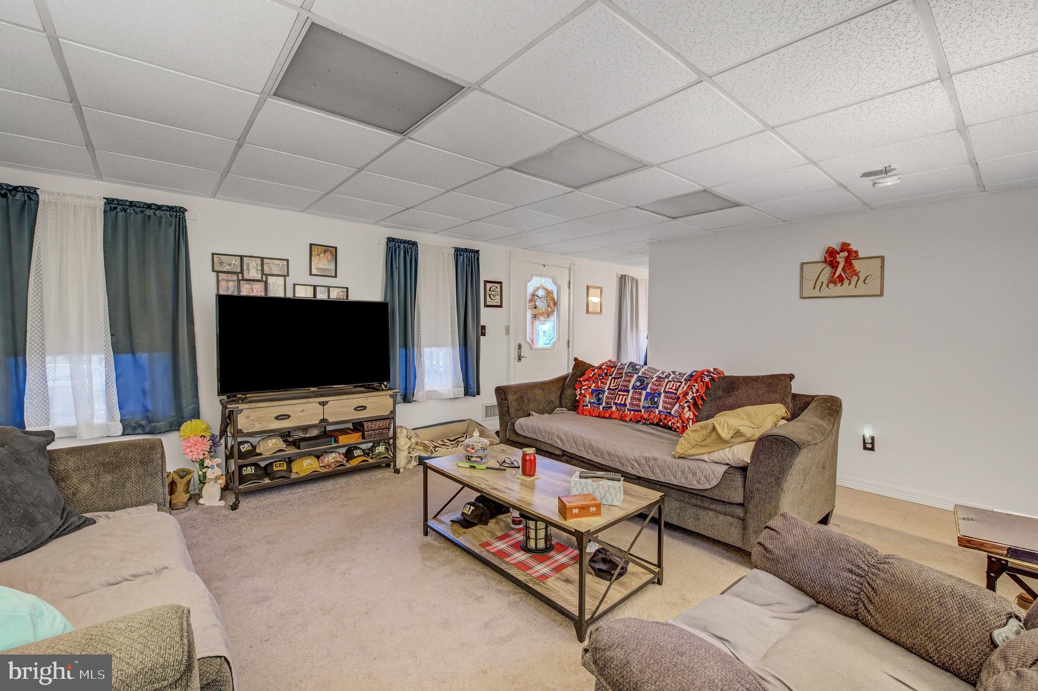418 Main Columbus, NJ 08022 - Photo 11 of 31
