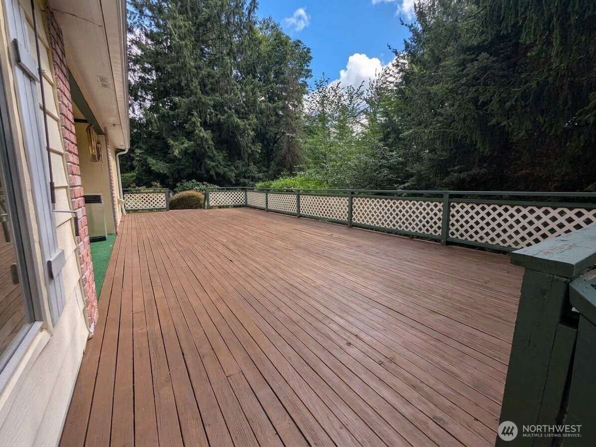 19730 Southeast 210th Street Maple Valley, WA 98038 - Photo 9 of 29
