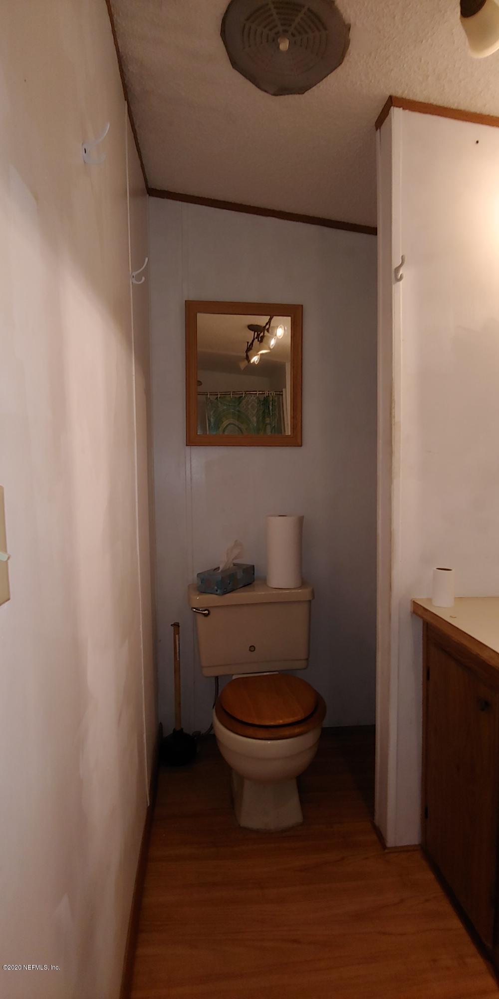 11357 Irma Road Jacksonville, FL 32218 - Photo 48 of 81 Master Toilet