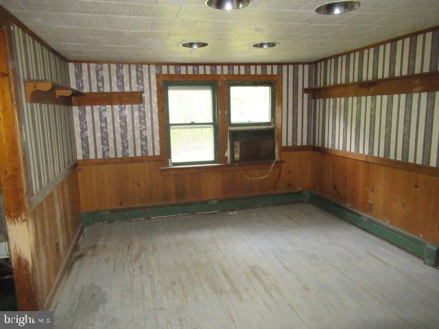 70 Narrows Road New Bloomfield, PA 17068 - Photo 16 of 24 Gallery Image 16