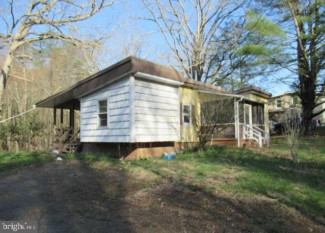 70 Narrows Road New Bloomfield, PA 17068 - Photo 7 of 24 Gallery Image 7