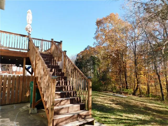 $380,000 | 120 Valleyoak Court, Clemmons, NC 27012