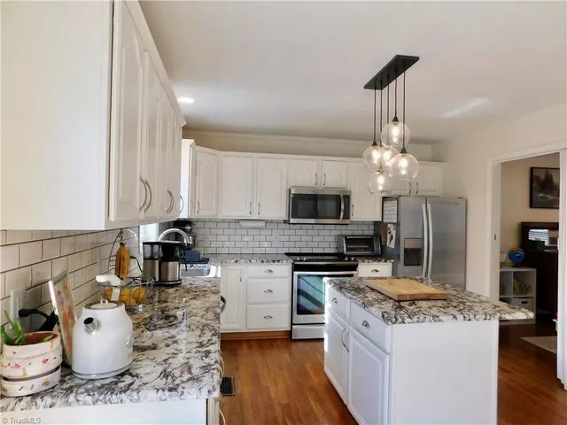 $380,000 | 120 Valleyoak Court, Clemmons, NC 27012