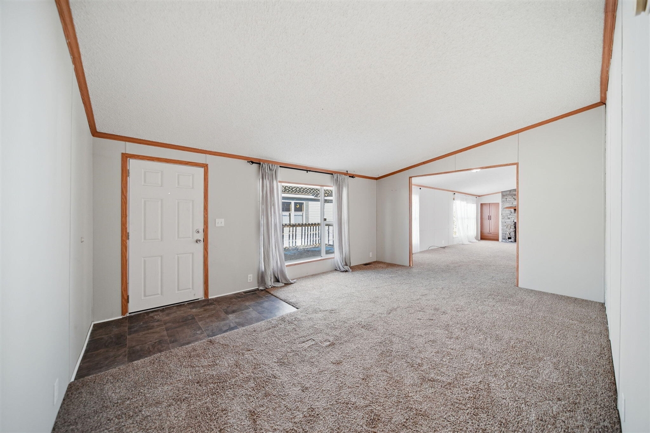 2835 South Wagner Road, Unit 177 Ann Arbor, MI 48103 - Photo 6 of 35