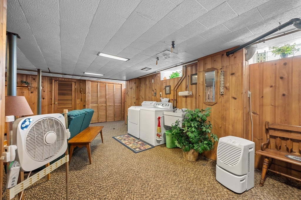 16 Thornton Road Worcester, MA 01606 - Photo 22 of 29