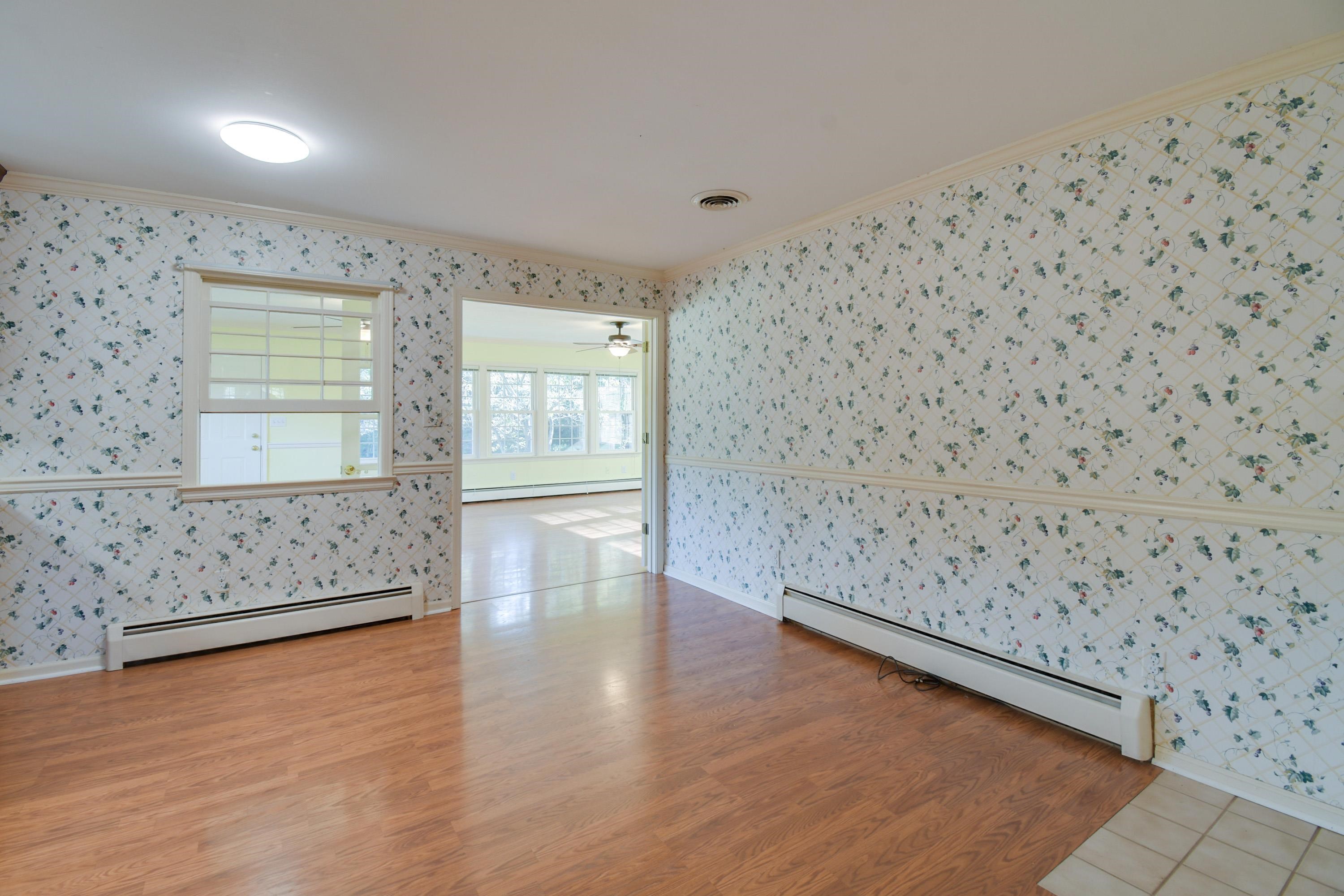 2116 Pickett Road Waynesboro, VA 22980 - Photo 13 of 43 Gallery Image 13