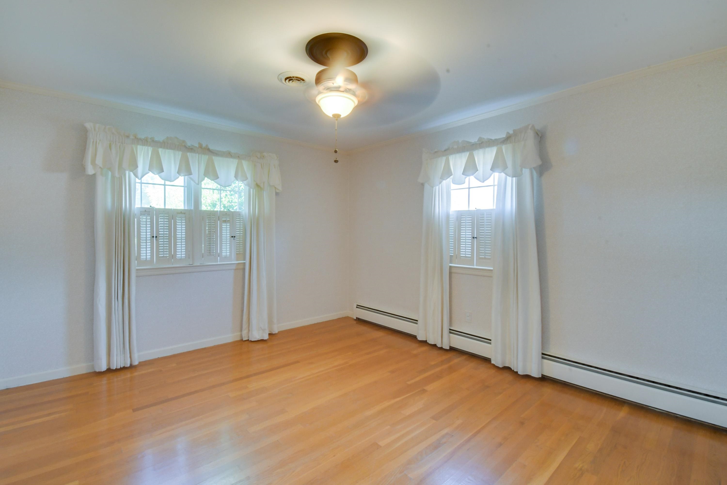 2116 Pickett Road Waynesboro, VA 22980 - Photo 23 of 43 Gallery Image 23