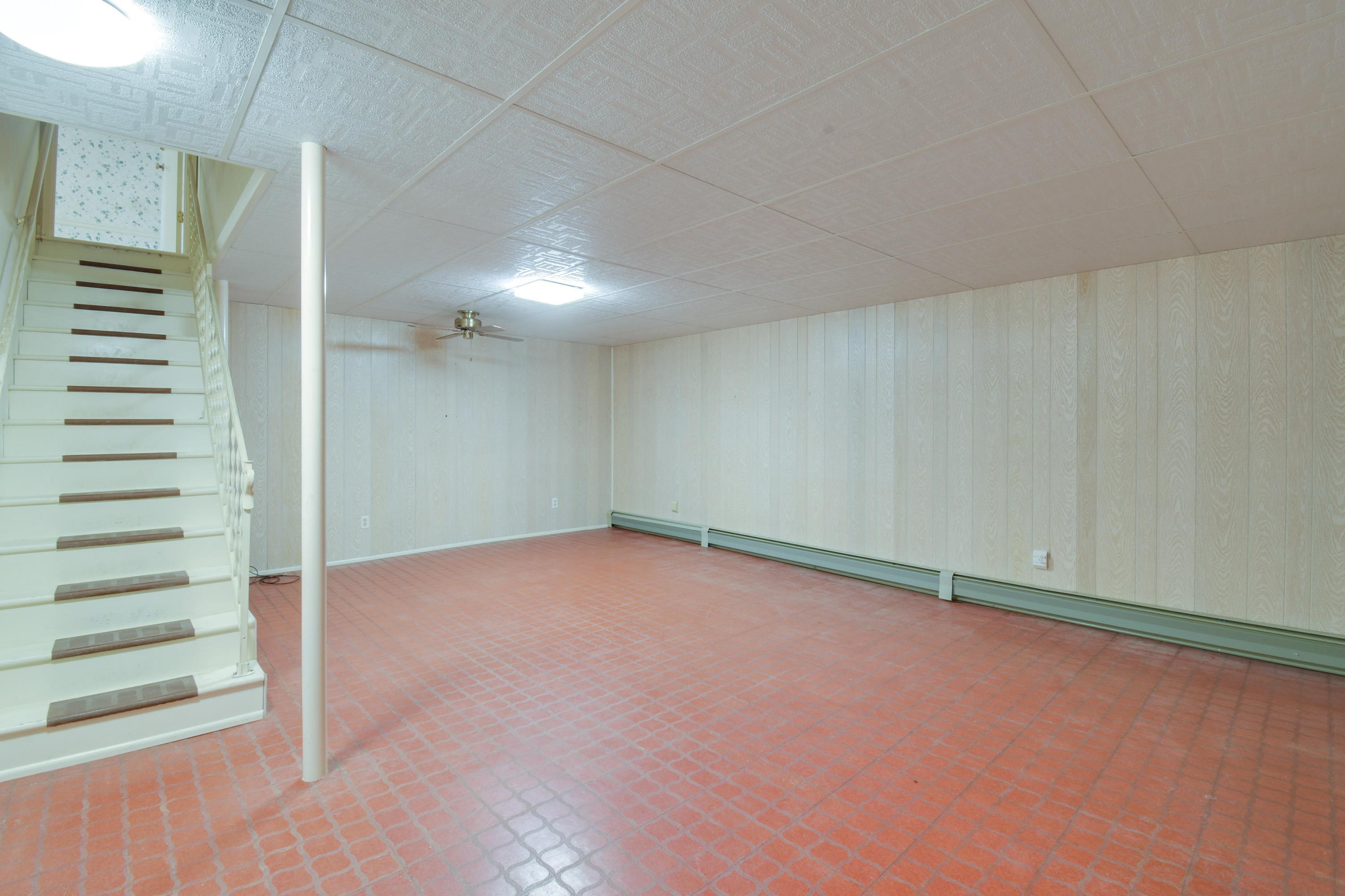 2116 Pickett Road Waynesboro, VA 22980 - Photo 26 of 43 Gallery Image 26