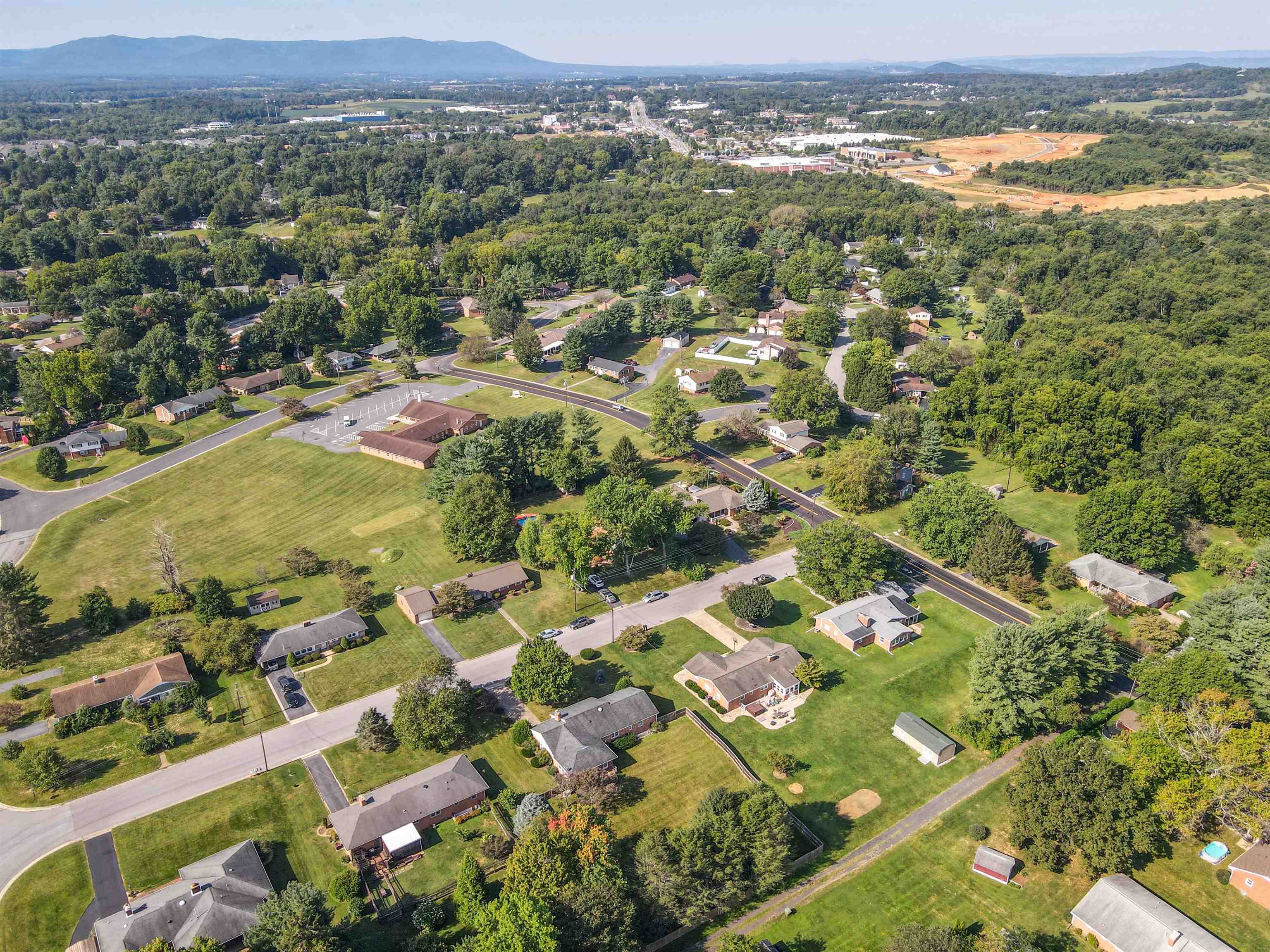 2116 Pickett Road Waynesboro, VA 22980 - Photo 40 of 43 Gallery Image 40