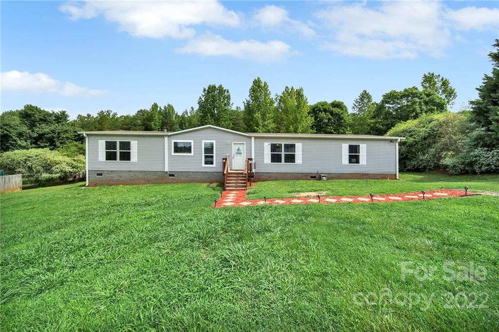 232 Muldoon Lane Clover, SC 29710 - Photo 1 of 36 Gallery Image 1
