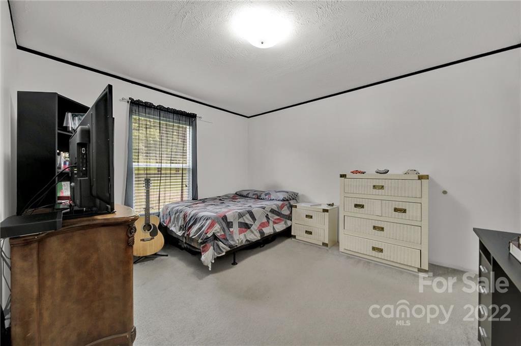 232 Muldoon Lane Clover, SC 29710 - Photo 22 of 36 Gallery Image 22