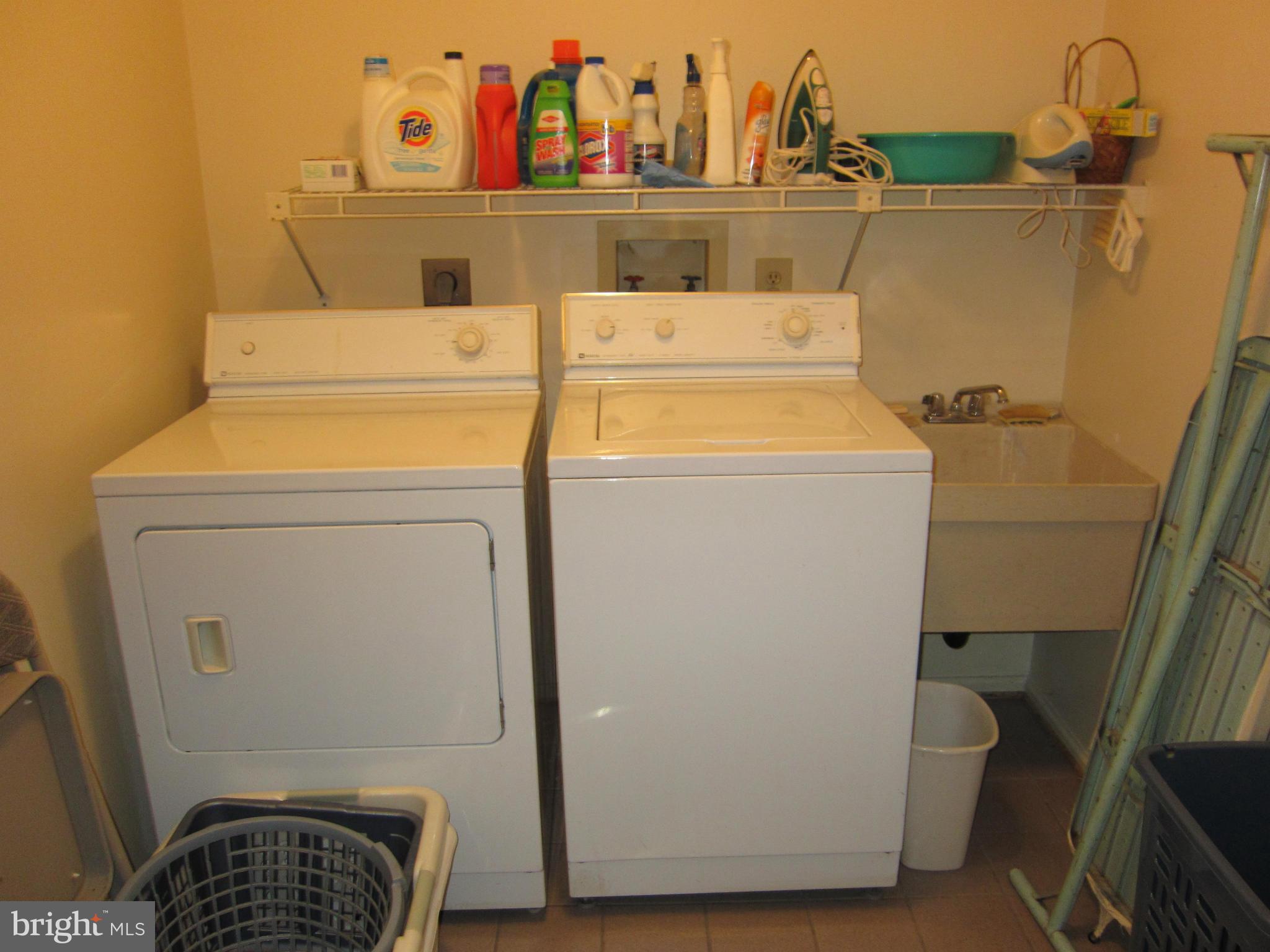 15212 Winstead Lane Silver Spring, MD 20905 - Photo 19 of 30 Main level laundry - another in lower level
