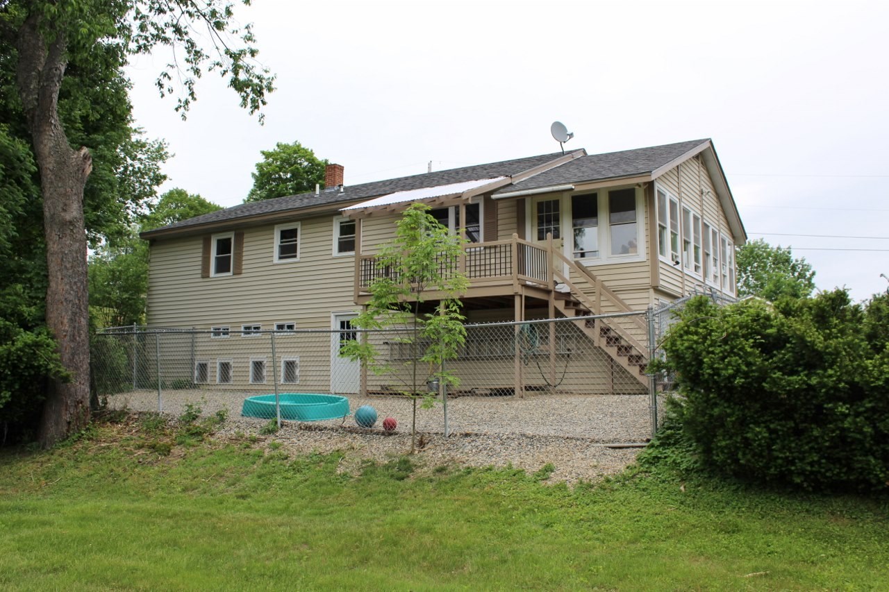 16 Clark Street Springfield, VT 05150 - Photo 2 of 27