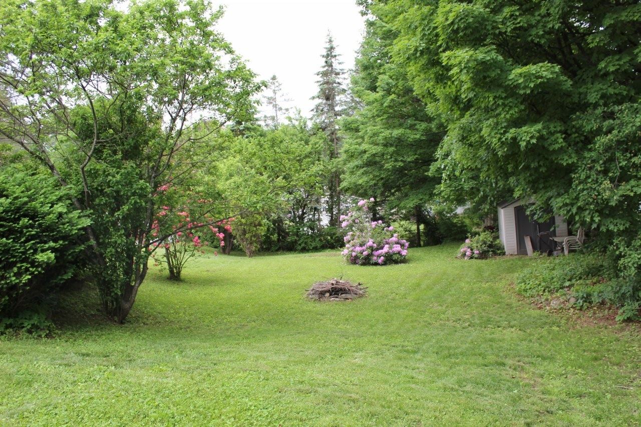 16 Clark Street Springfield, VT 05150 - Photo 6 of 27