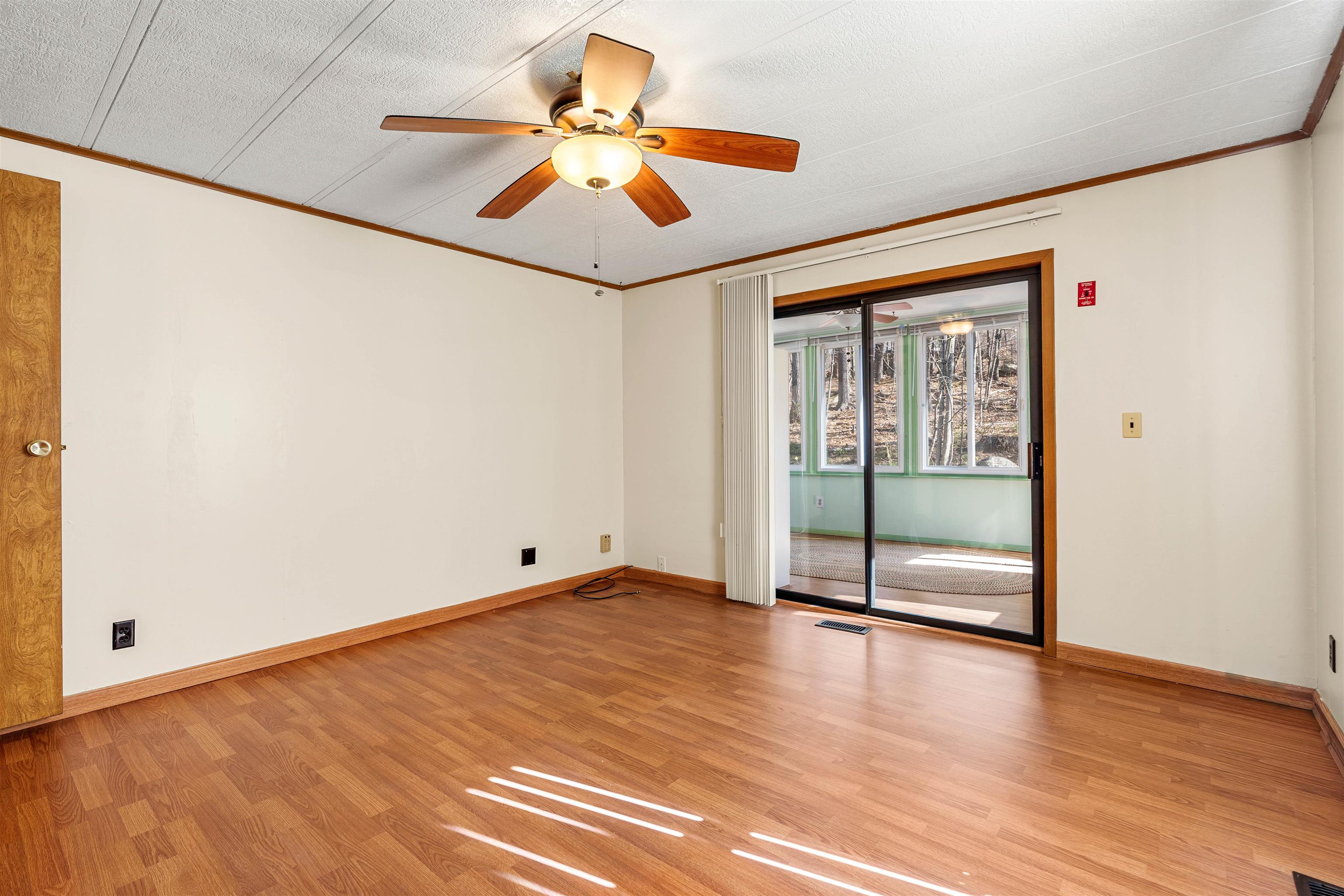 19 Kelly Court Goffstown, NH 03045 - Photo 33 of 41
