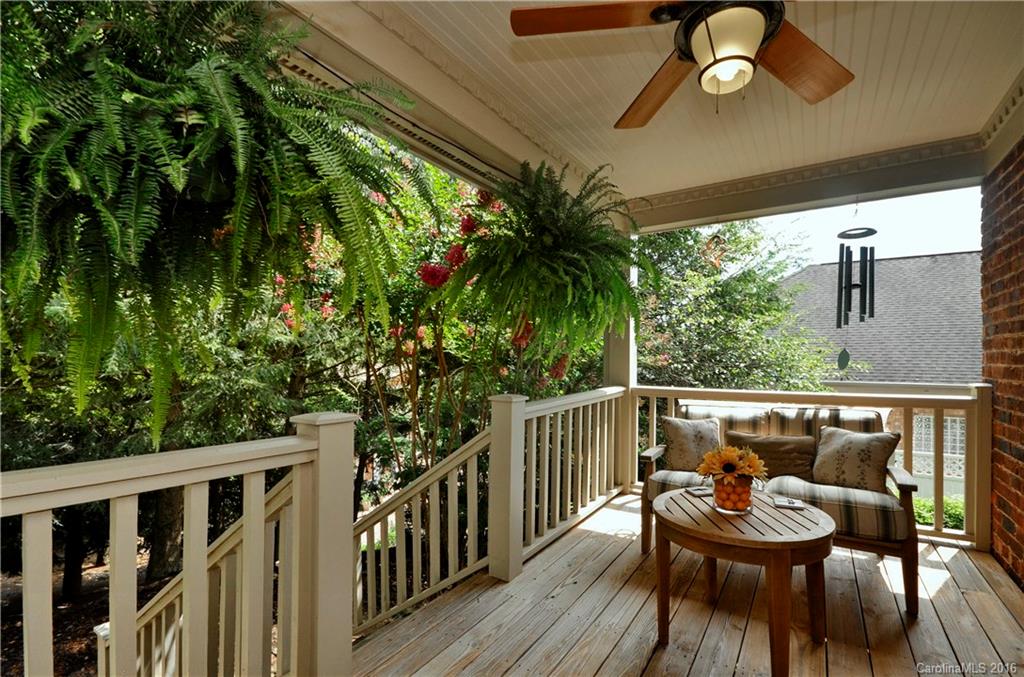 324 Stratford Road Asheville, NC 28804 - Photo 6 of 23 Gallery Image 6