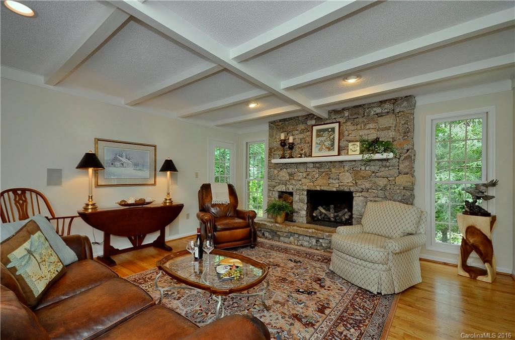 324 Stratford Road Asheville, NC 28804 - Photo 7 of 23 Gallery Image 7