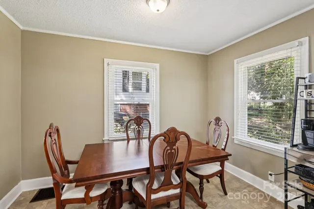 $169,900 | 626 East 4th Avenue, Gastonia, NC 28054