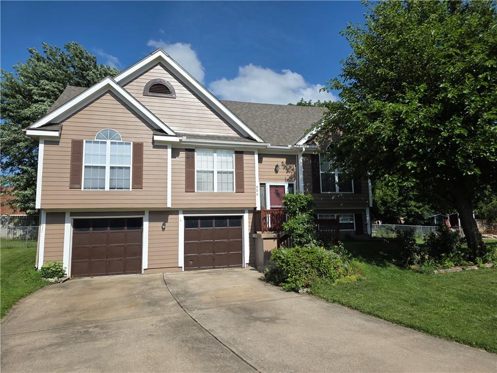 906 Rome Court Belton, MO 64012 - Photo 1 of 23