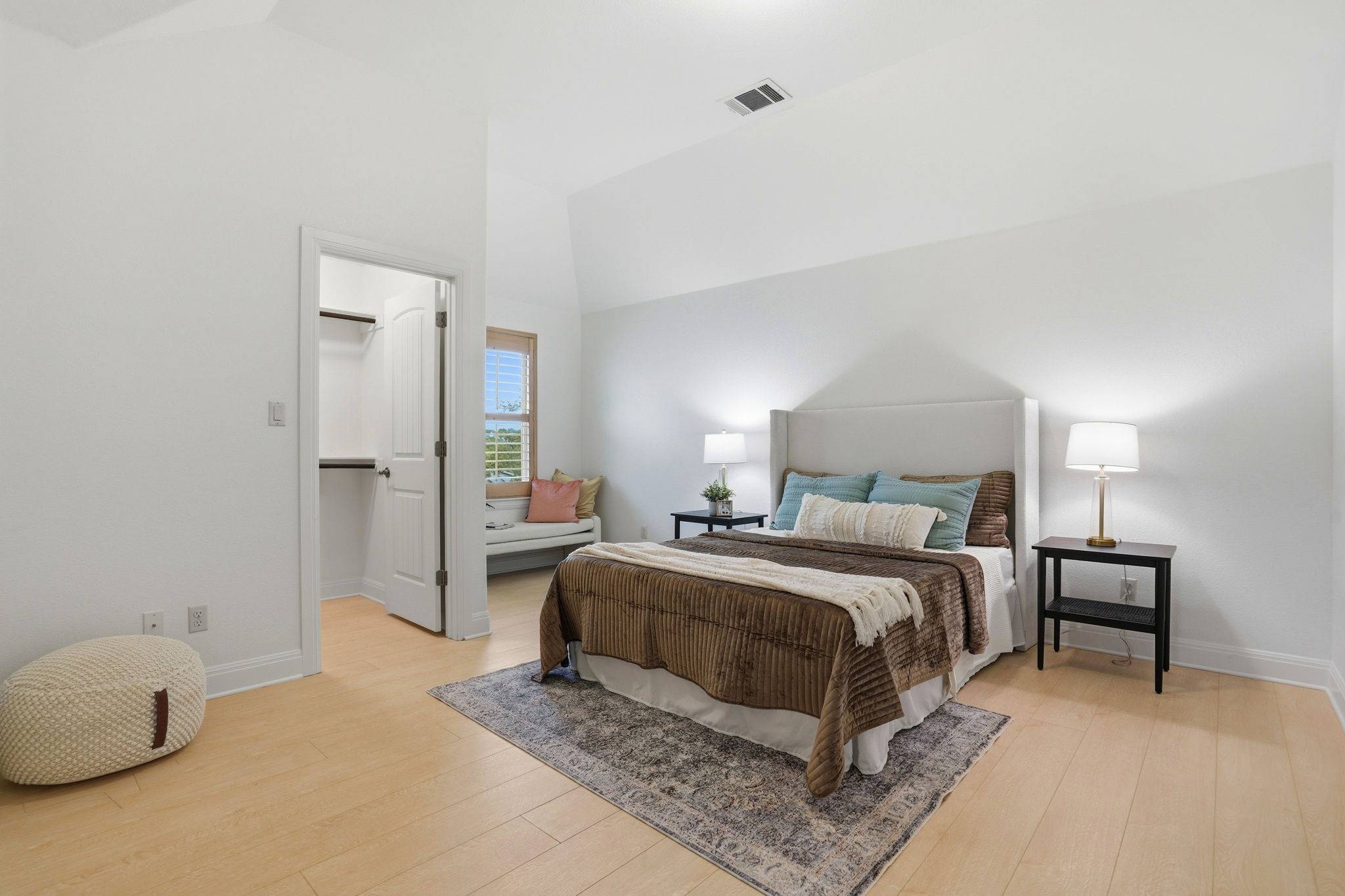 2420 Legend Trail Leander, TX 78641 - Photo 33 of 40 The third bedroom upstairs has its own ensuite bathroom, walk in closet and separate seating nook.