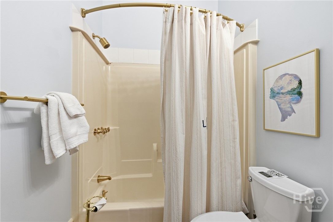2569 Riverbend Road Athens, GA 30605 - Photo 19 of 44 First full bathroom with tub/shower.