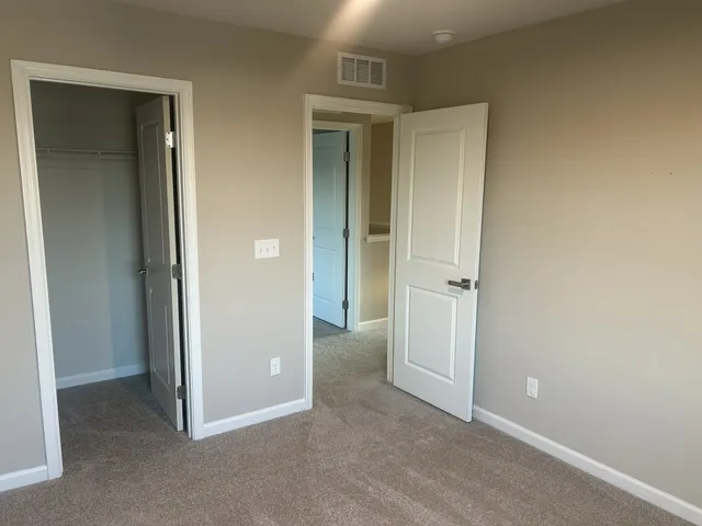 $1,900 | 1143 Lisenbee Way, Clarksville, TN 37042