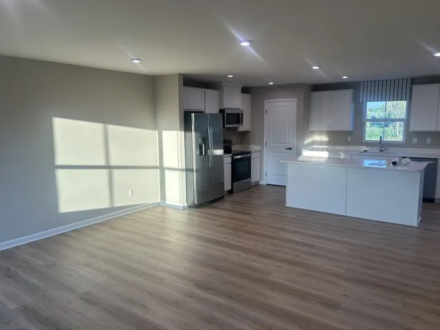 $1,900 | 1143 Lisenbee Way, Clarksville, TN 37042