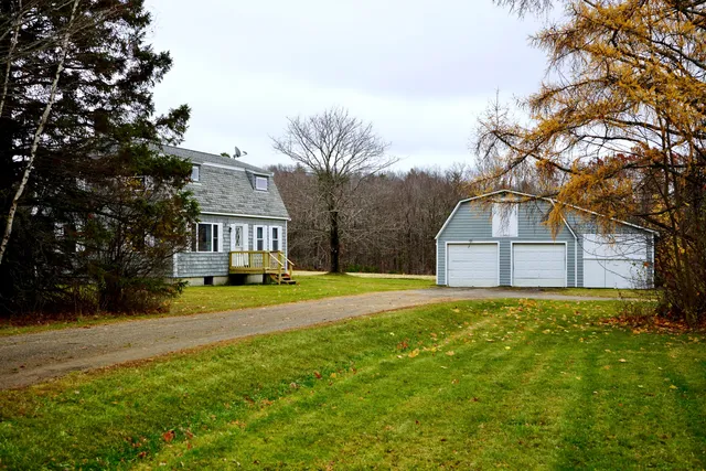 $299,900 | 327 Charleston Road, Dexter, ME 04930