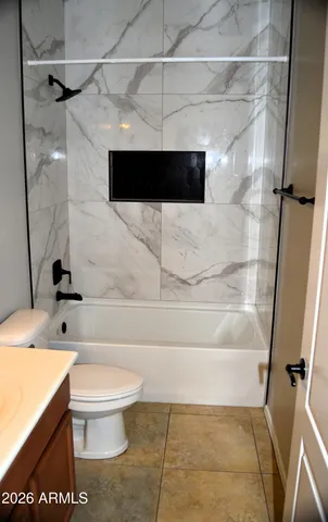 $2,600 | 964 South Almira Avenue, Gilbert, AZ 85296