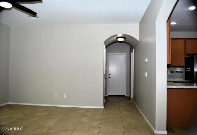 $2,600 | 964 South Almira Avenue, Gilbert, AZ 85296