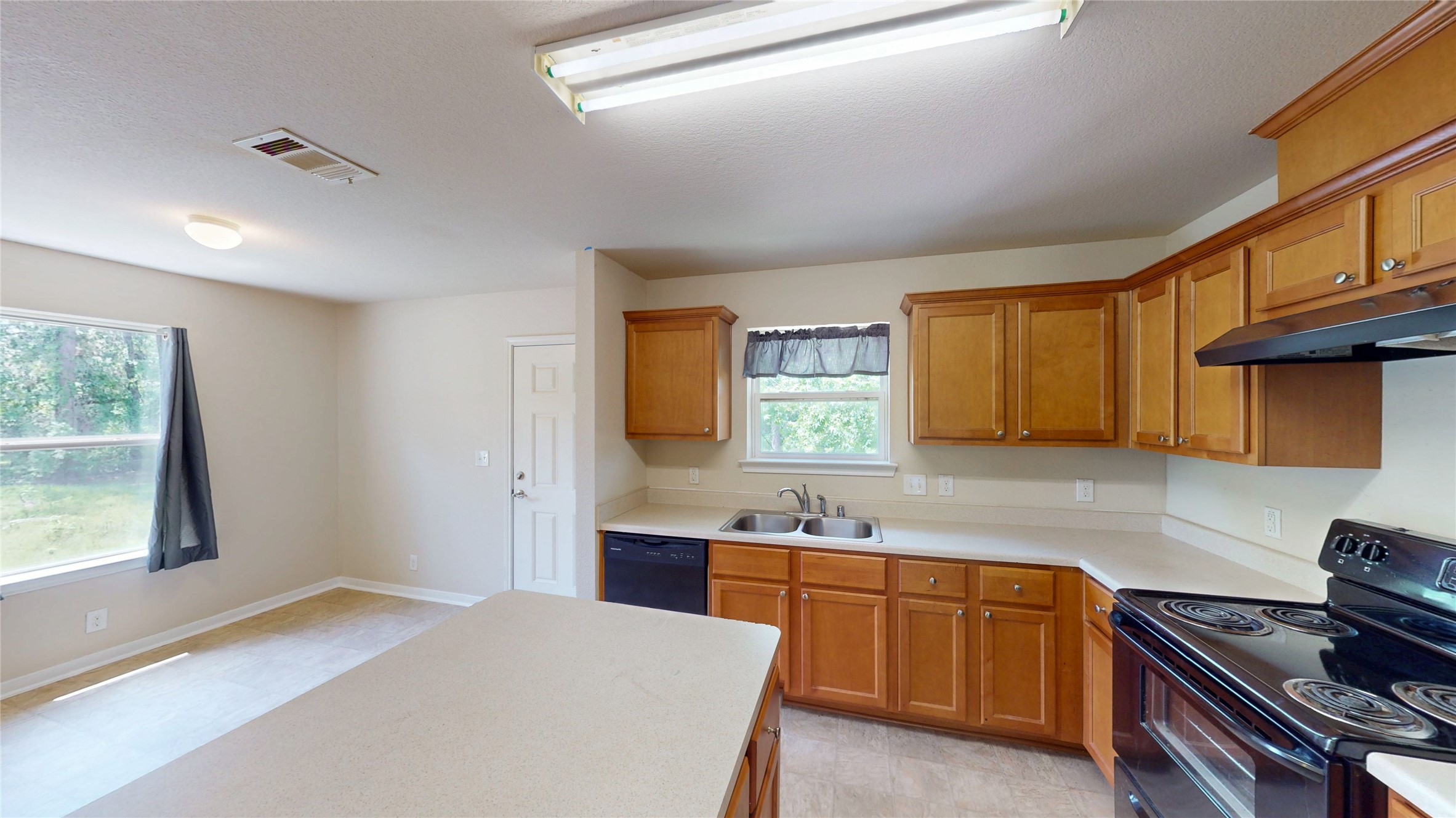 25531 Black Street Splendora, TX 77372 - Photo 11 of 22