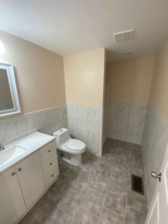 2 Bona Drive Dudley, MA 01571 - Photo 22 of 41