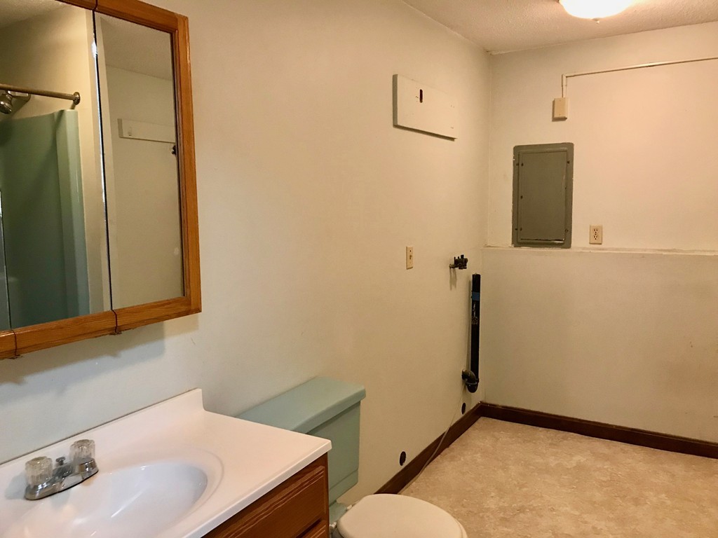 52 Stillwater Road, Unit A Deerfield, MA 01373 - Photo 13 of 17 Gallery Image 13