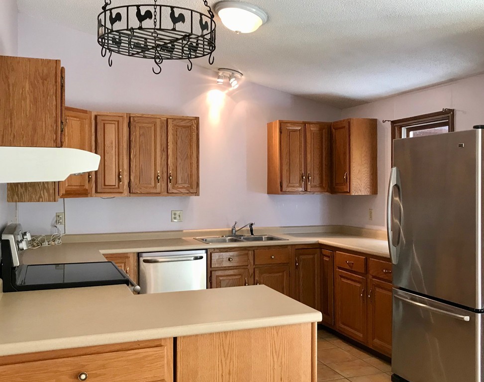 52 Stillwater Road, Unit A Deerfield, MA 01373 - Photo 2 of 17 Gallery Image 2