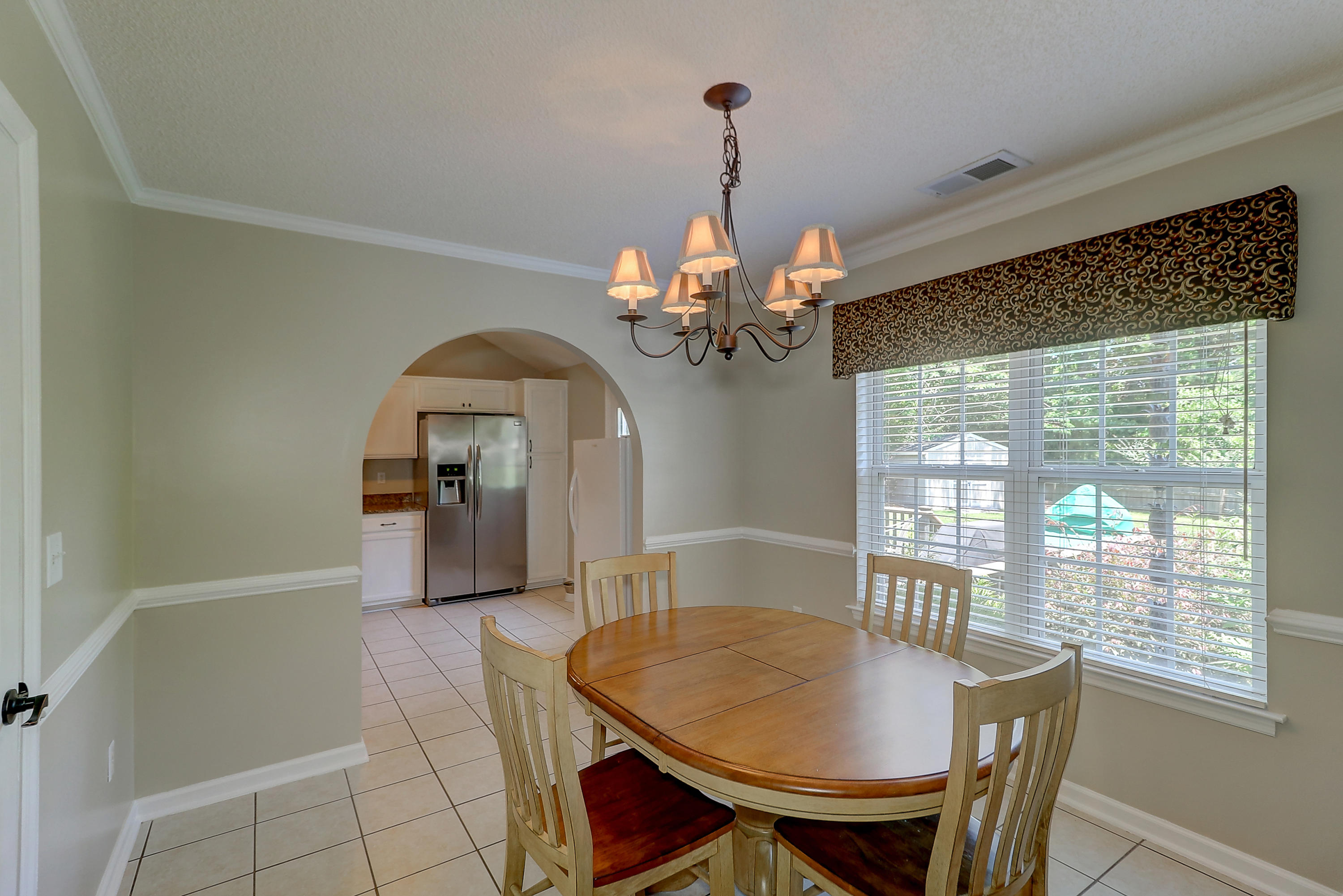 1322 Mapleton Avenue Charleston, SC 29412 - Photo 12 of 33 Dining Room