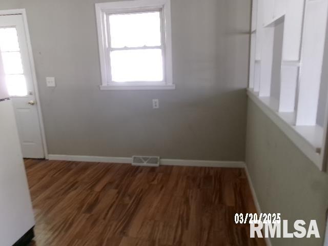 2022 Windsor Street Pekin, IL 61554 - Photo 6 of 17